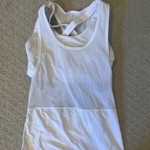 Lululemon tank with built in bra